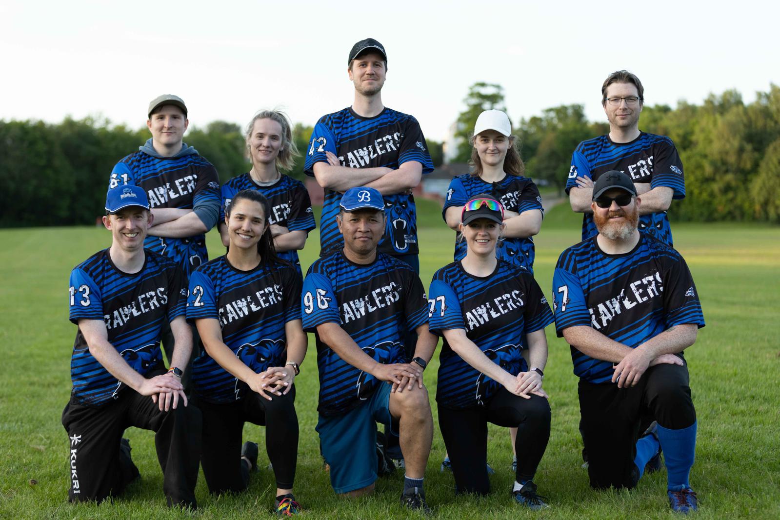 An image of 10 people from the Brawlers Softball Team in 2023